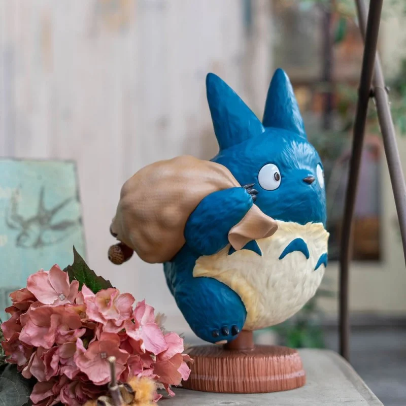 Middle Totoro Statue - My Neighbor Totoro